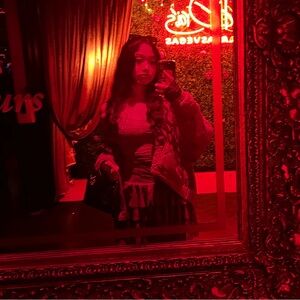 Meet your Posher, Jade